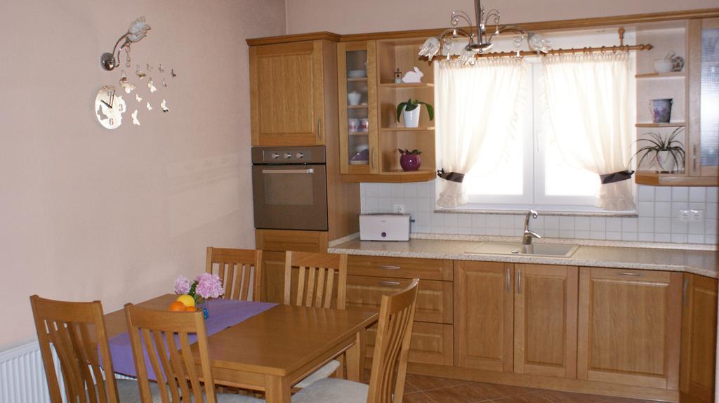 Apartments Nika Zadar Rom bilde